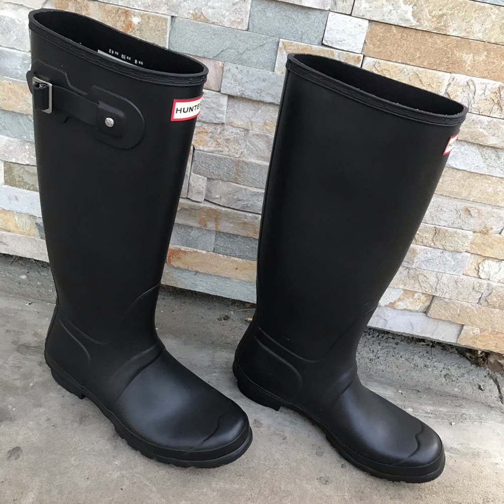 Hunter Black Tall Rain Boots